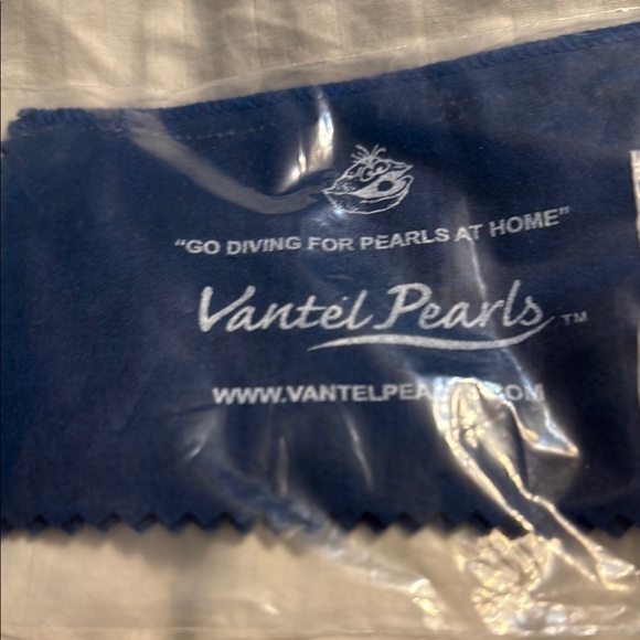 Elegant Multicolor Pearl Bracelet - Picture 2 of 3